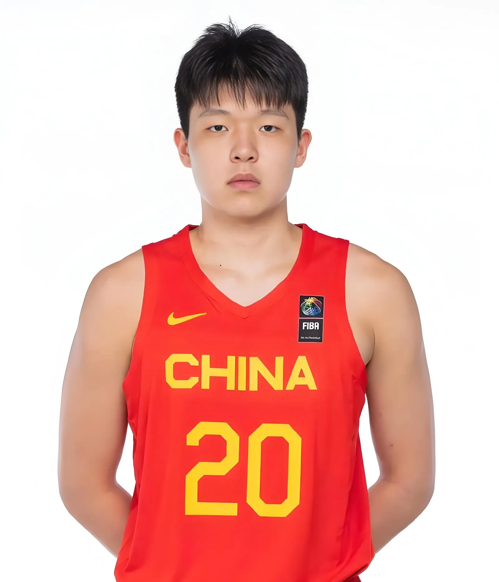 新晋球星在职业篮球联赛中崭露头角