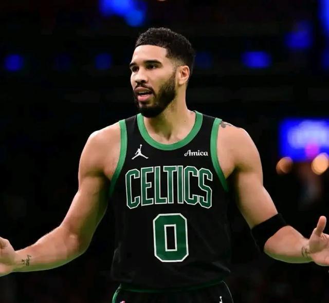 华体会官网-凯尔特人主帅布拉德-史蒂文斯入选最佳教练候选，受肯定备战季后赛的简单介绍