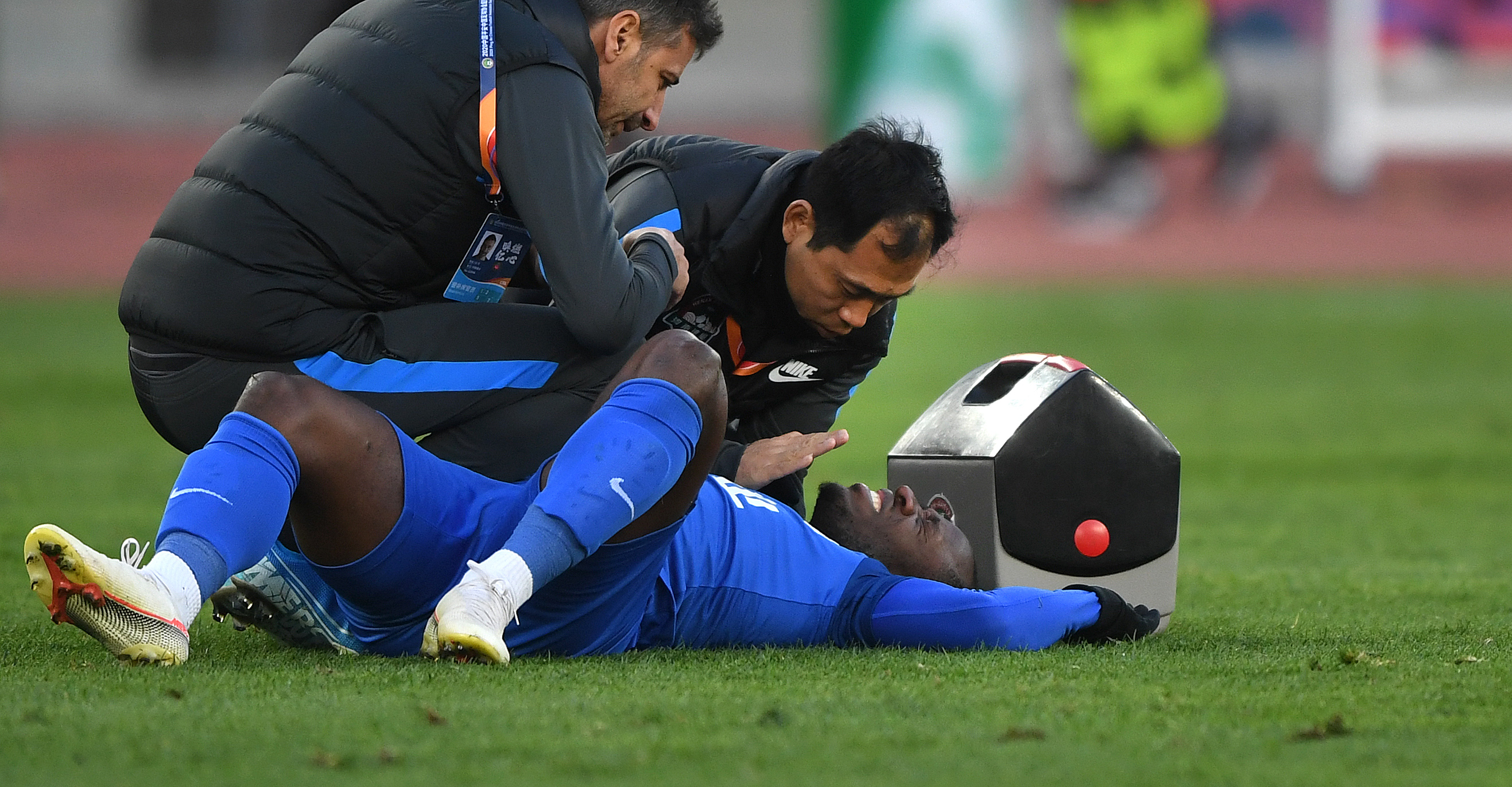 华体会官方-建业防守如铁桶，助球队实现保级目标的简单介绍